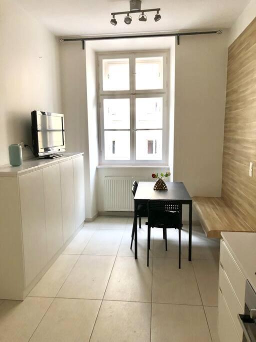 Centre - Location, Big & New 110 M2 Appartement *